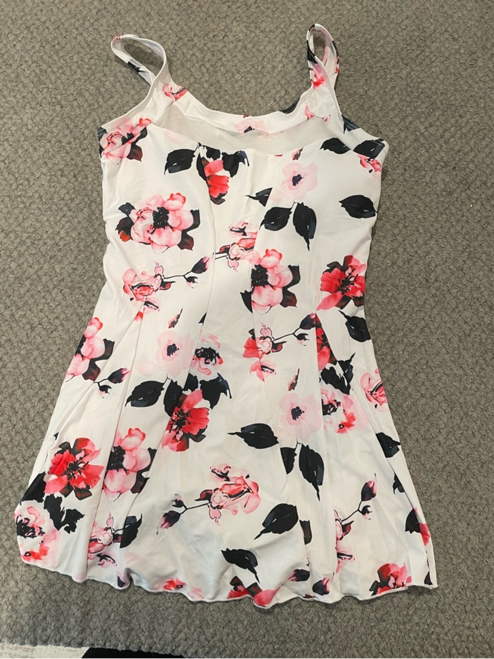 Source Unknown Women's NWOT Size Medium White & Pink Floral Swimdress Swimsuit